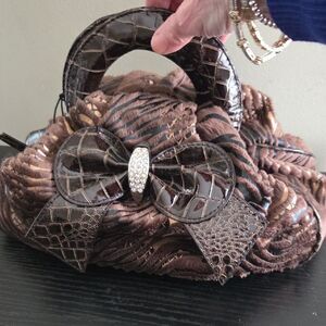 Elegant Brown Crocodile Pattern Handbag